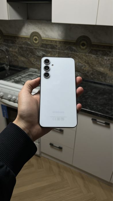 Samsung A35 5G 128/8 gb. Телефон