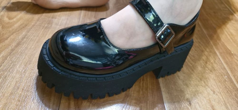 Лоферы школьная обувь