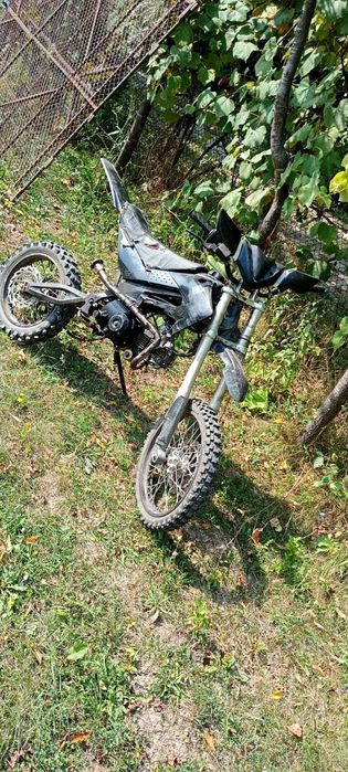 Vand cross / pret 900