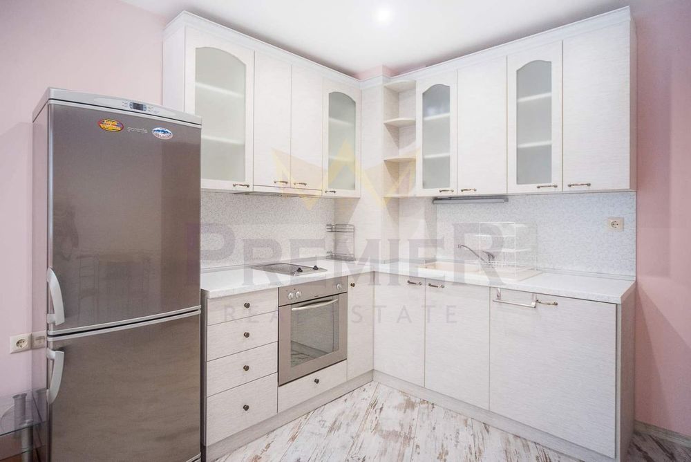 Дава се под наем Едностаен апартамент в Варна, Гръцка махала - 25 кв.м за 402.9 € - Снимка #1