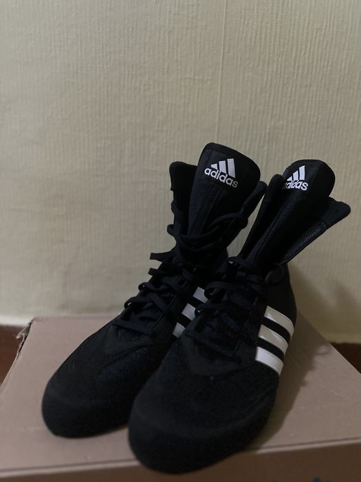 Обувки за бокс Adidas