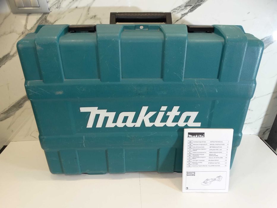 Makita Plastic Case GA037G / GA038G - Празен куфар за 40V ъглошлайф