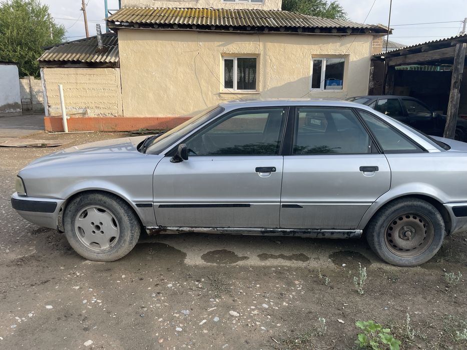Ауди 80 .В4 ……..