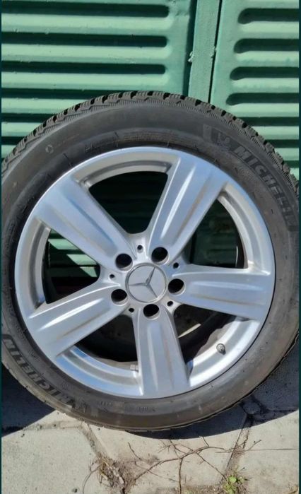 Джанти с гуми за  Мерцедес  245/45/17
