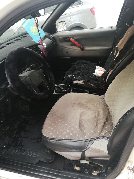 Срочно продам машину пассат б3