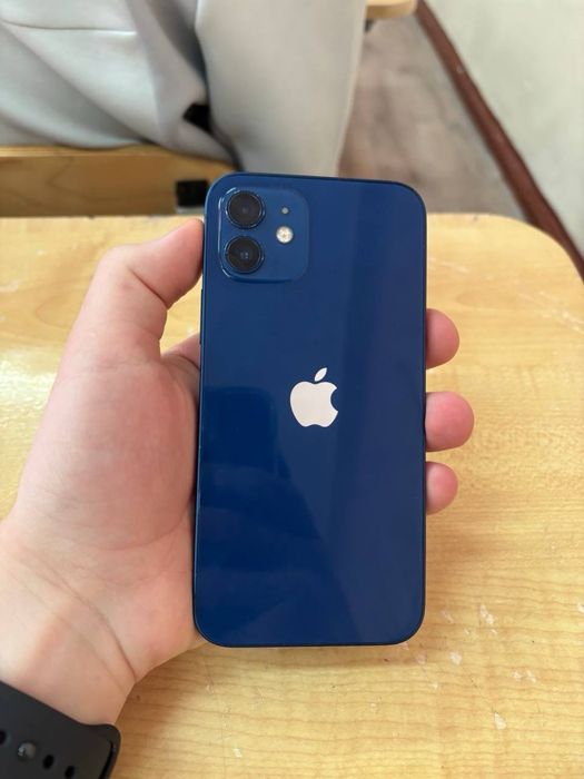 Аифон 12 в хорошем состоянии