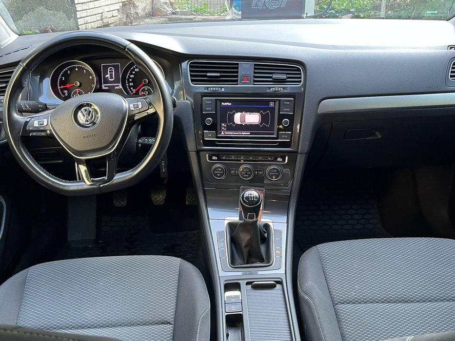 VOLKSWAGEN Golf 2018 — imagine 5