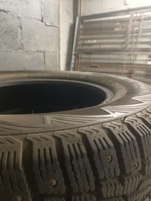 Автошини зимняя хорошем состояние