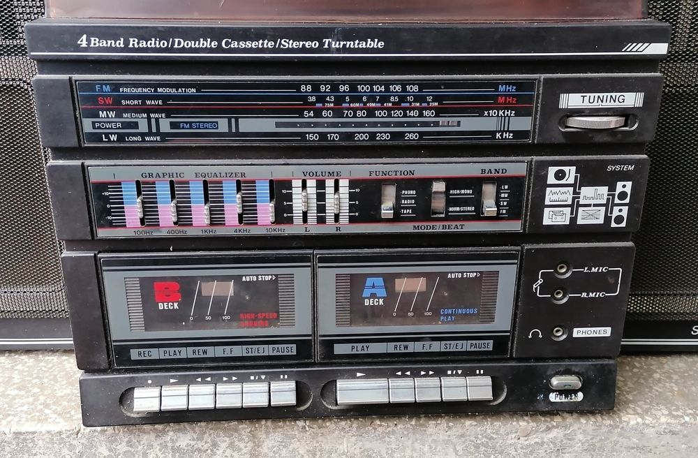 Sistem audio INTERNATIONAL radio casetofon pick-up