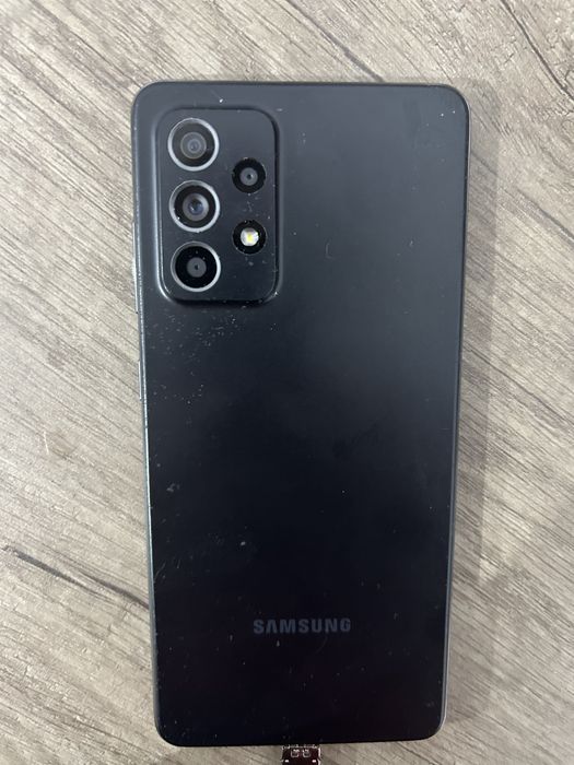 Samsung Galaxy A52