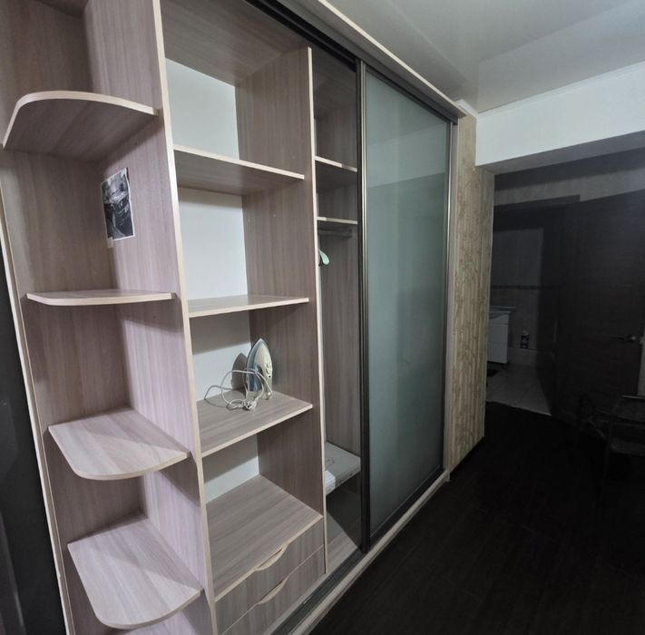 Сдам 2 х комн центр Зигзаг