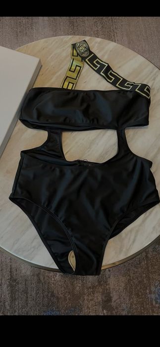 Costum de baie Versace, model 2026, preț fix
