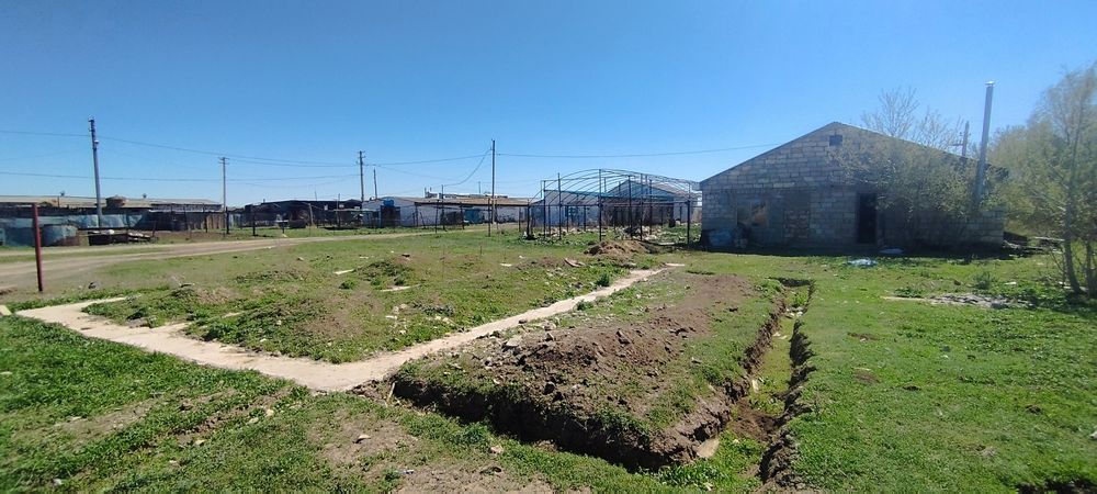 Продам ЛПХ участок под бизнес