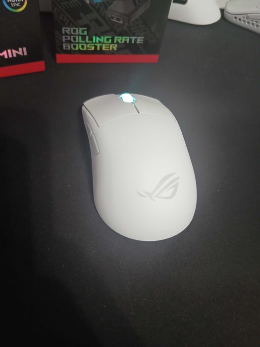 Vand mouse gaming Asus ROG HARPE ACE MINI NOU