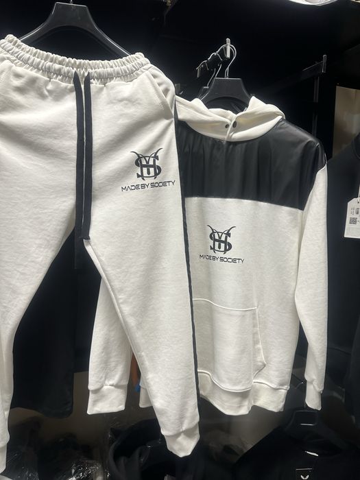 Trening Made by Society