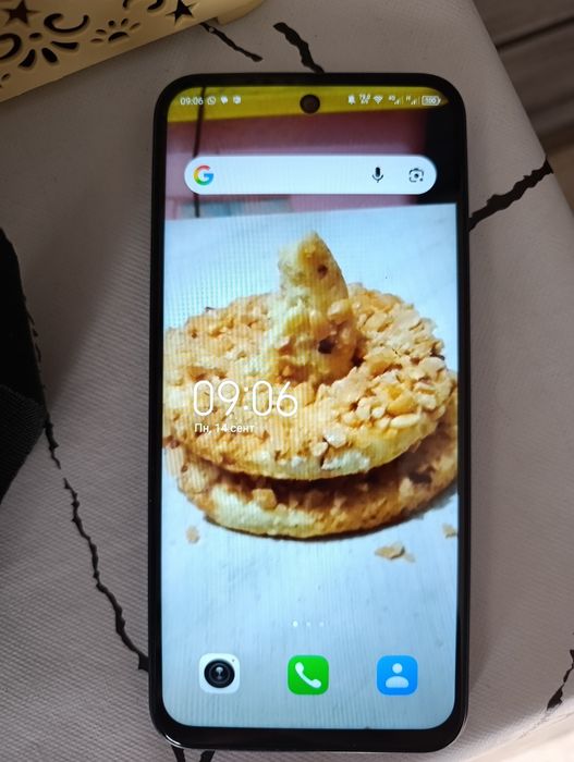Продам отличный телефон