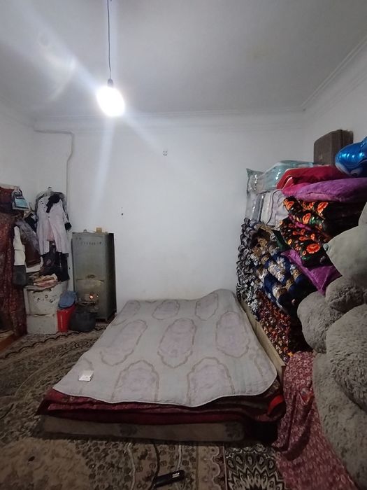 СРОЧНО СОТИЛАДИ Чирчик ш. Навоий йул юзи кирпичный 1х/2/2 полуторка