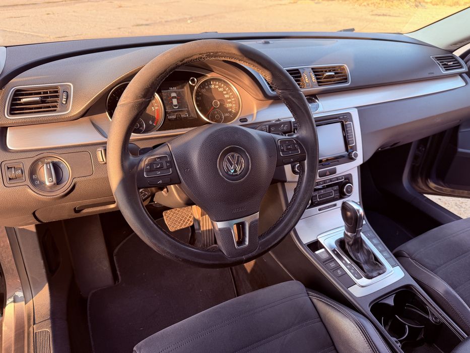 Vand Passat CC 2011 Cutie Automata 2.0 TDI