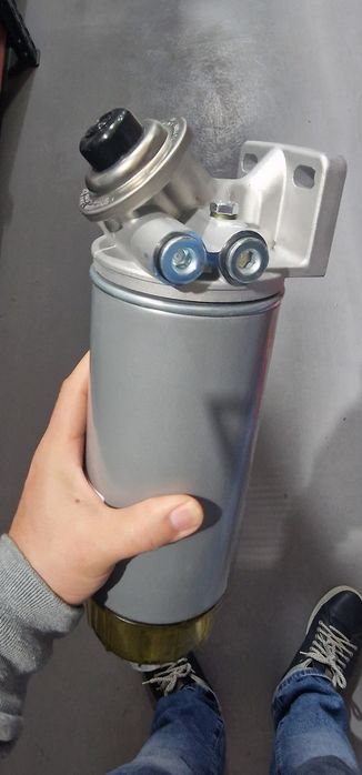 Baterie filtru combustibil și model cu pompa alimentare inclusa pentru