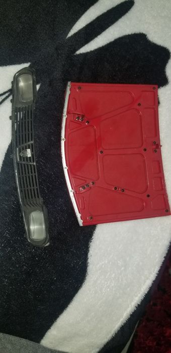 Macheta dacia  accesorii capota si faruri si grilaj