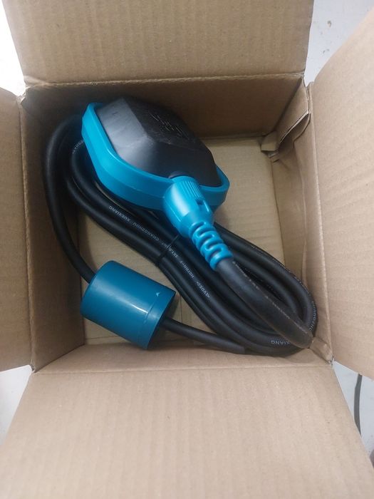 выключатель поплавковый универсальный  Leo