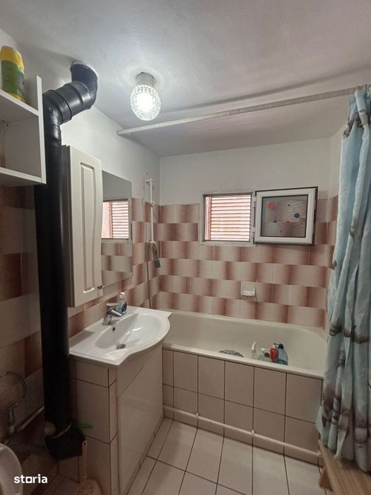 - Apartament 2 camere confort 1 decomandat, Zona Buzaului.