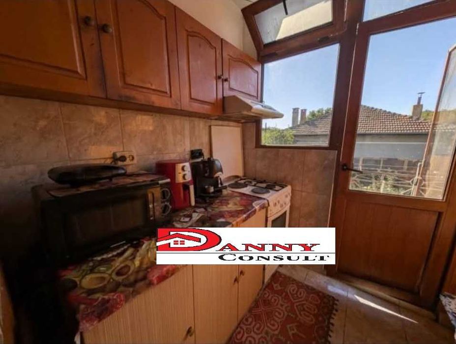 Продава се Къща в Велико Търново, Акация - 150 кв.м за 476 €/кв.м - Снимка #3