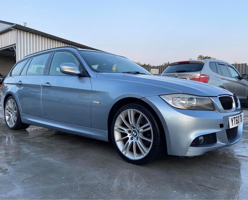 Dezmembrez BMW 318d M E91 LCI N47 2.0d Navigatie CIC,FLA,Stopuri Led