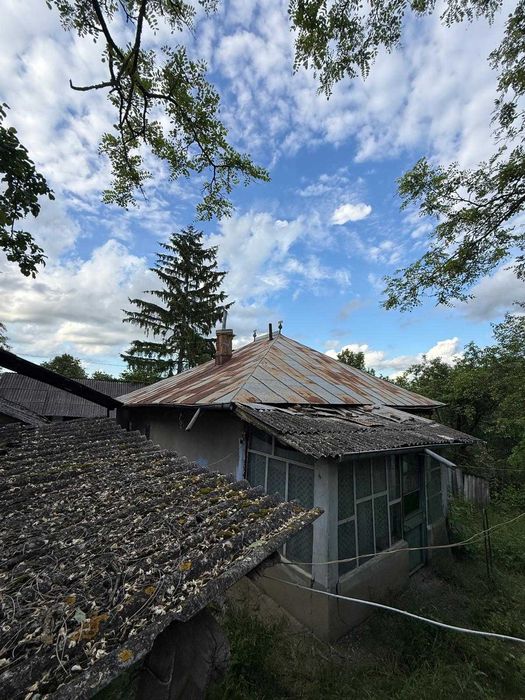 Casa si teren în satul Băbușa, comuna Băcești, județul Vaslui
