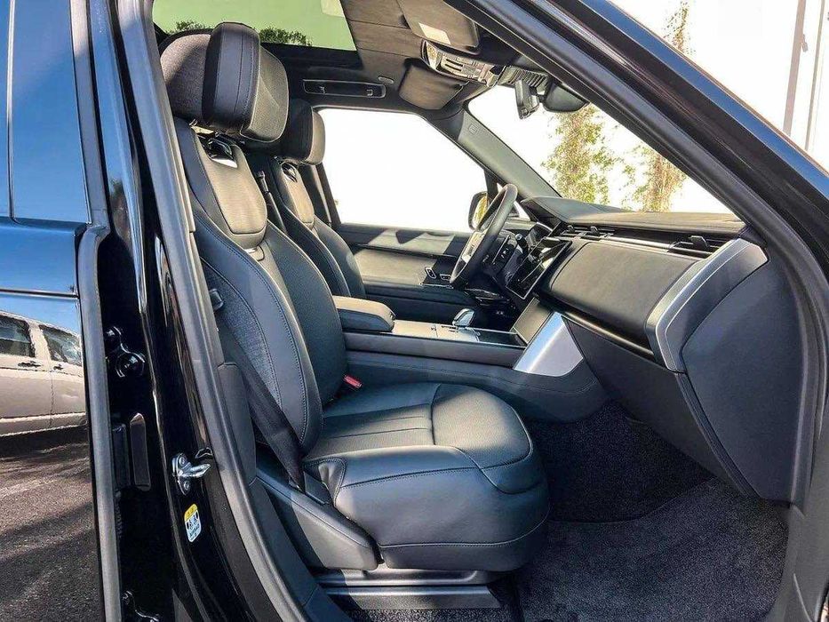 Range Rover SV 615  BLACK EDITION