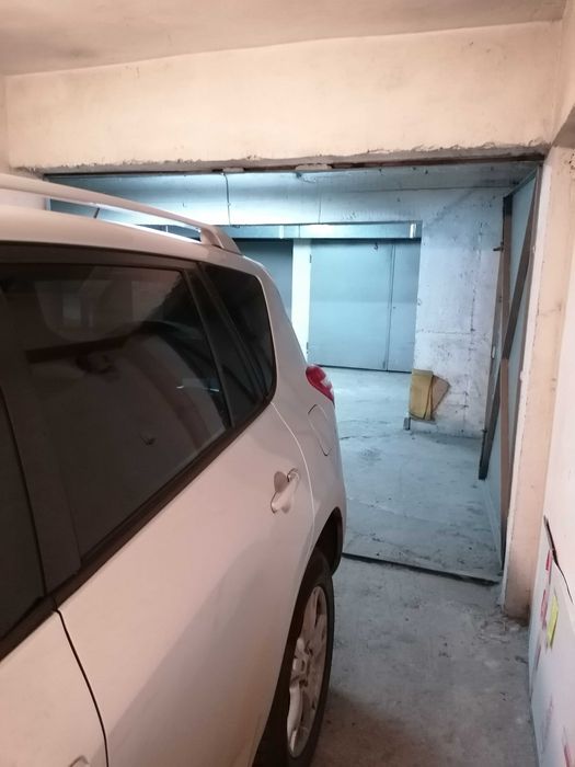 Дава се под наем Гараж / Паркомясто в София, Оборище - 16 кв.м за 127.5 € - Снимка #8