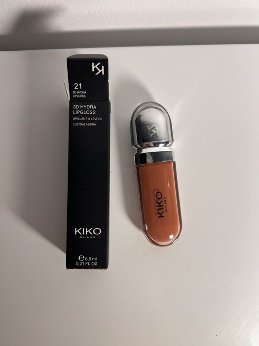 Gloss Kiko.
