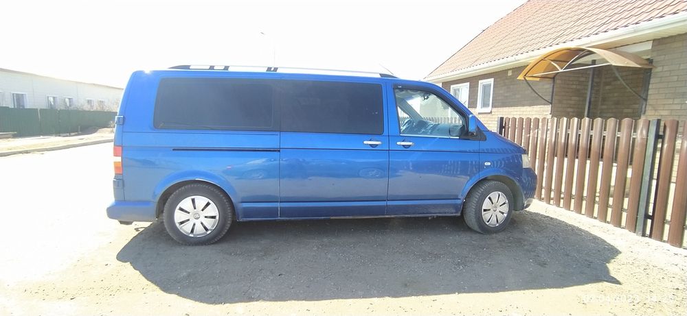 Продам Volkswagen Т5.