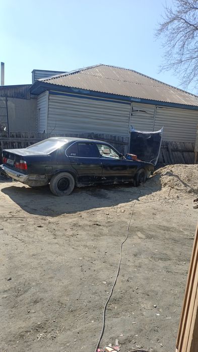 продам бмв 520Е34