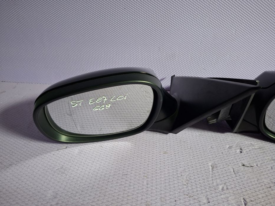 Oglinda completa BMW E87 Facelift 5 pini culoare 668 Negru mat