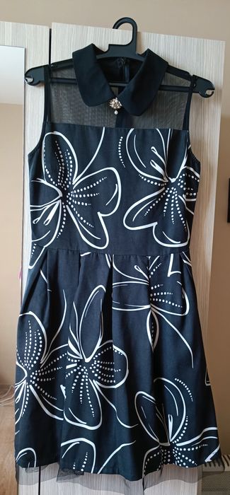 Дамска рокля размер Л