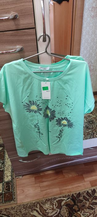 Продаю кофты на весну.