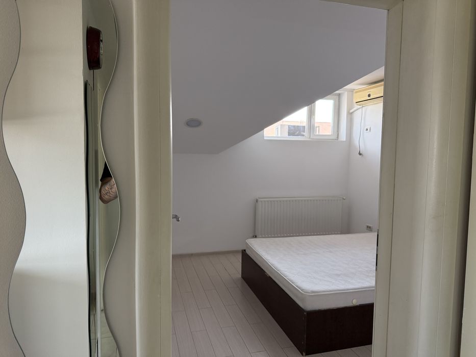 De Vanzare Apartament 3 camere Militari Rezidence