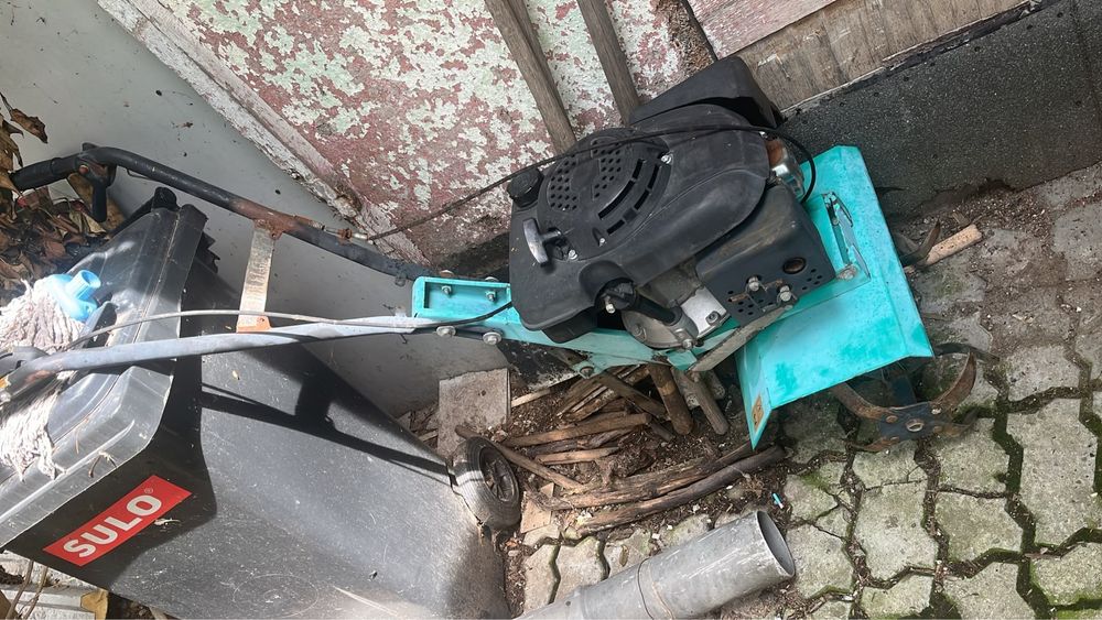 Moto  sapa de gradina