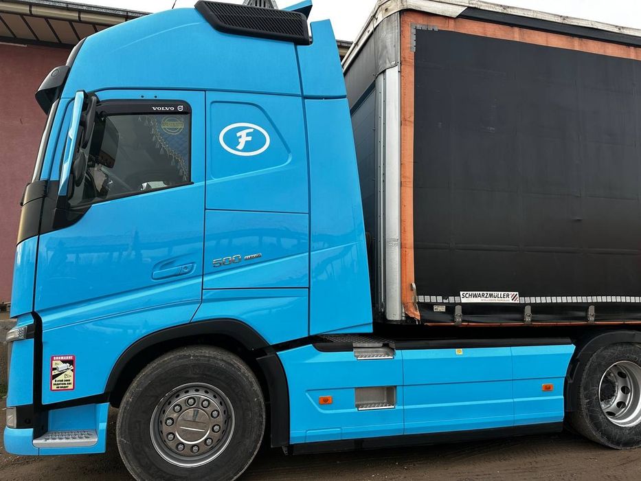 Фура Volvo FH-500
