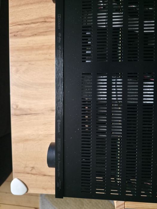Продавам Denon avr-x4100w