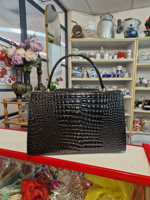 Продам сумки из кожи