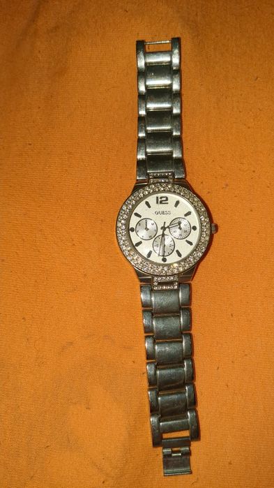 Ceas Guess pentru femei
