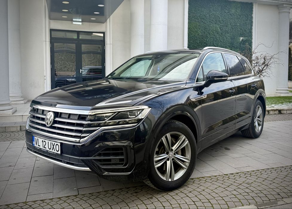 Volkswagen Touareg R-Line 3.0TDI 286 CP ! Proprietar