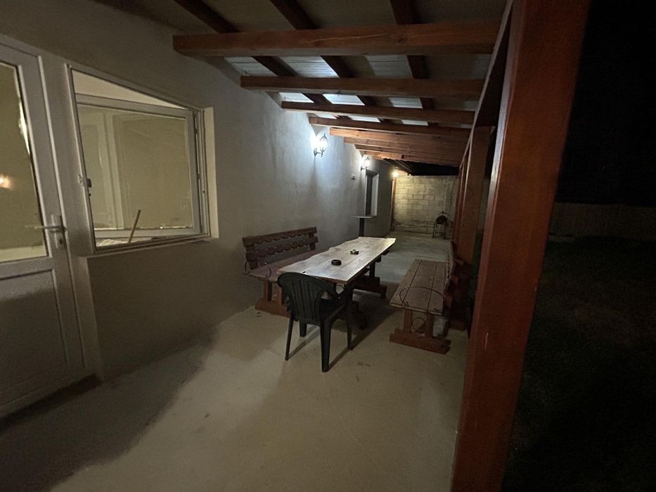 Дава се под наем Къща в Разград, Варош - 240 кв.м за 348.84 € - Снимка #17