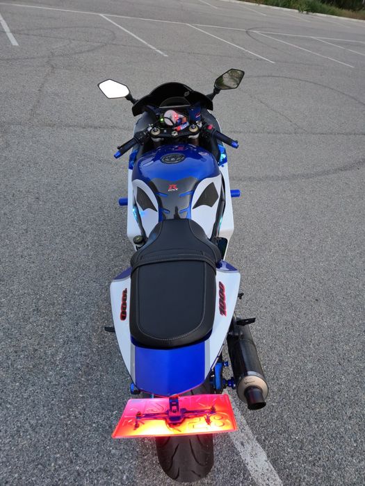 продам мотоцикл SUZUKI GSXR1000