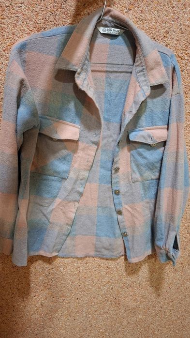 Аёллар кишки кулаги  ва рубашкаси