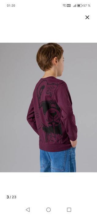 Лонгслив ( футболка с длинными рукавами) с принтом.