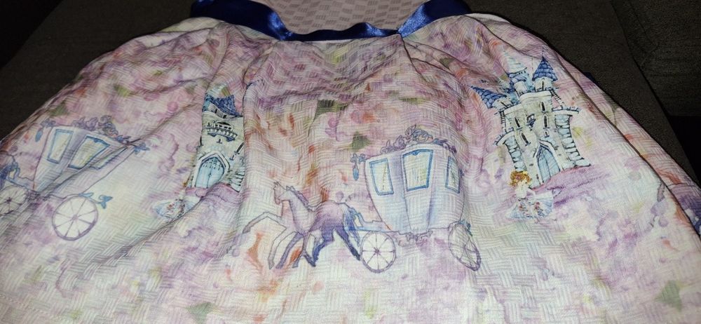 Роклички различни размери