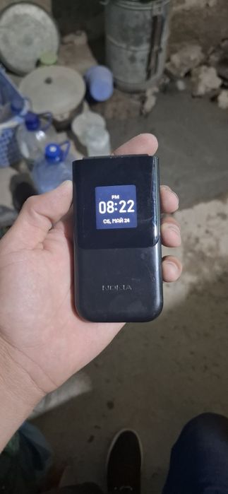 Nokia 2720 flip yangi